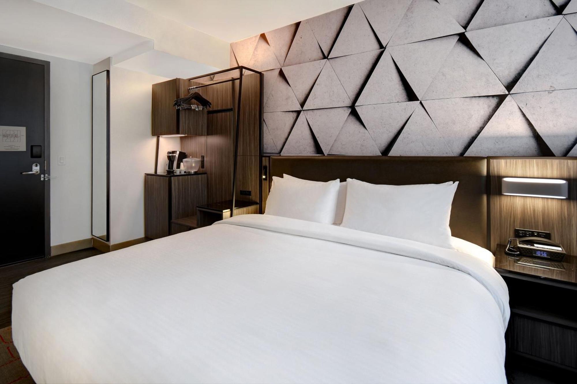 Springhill Suites By Marriott New York Midtown Manhattan/Park Ave Extérieur photo